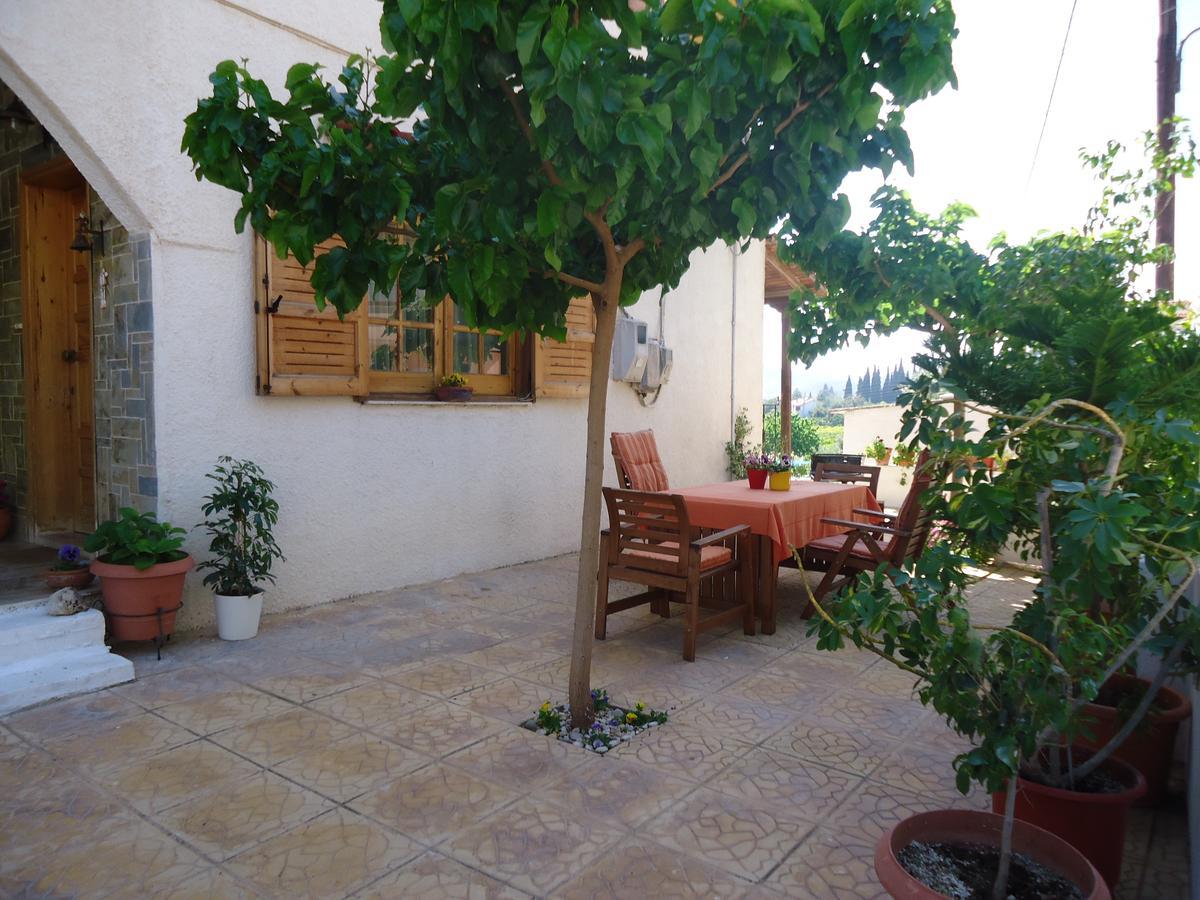 Ενοικιαζόμενα Δωμάτια Χριστίνα Δρέπανο Εξωτερικό φωτογραφία